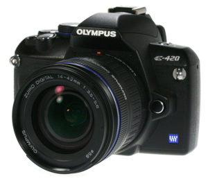 Olympus E-420